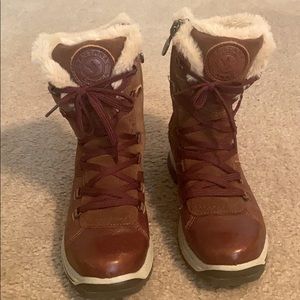 Santana Canada weather proof boots